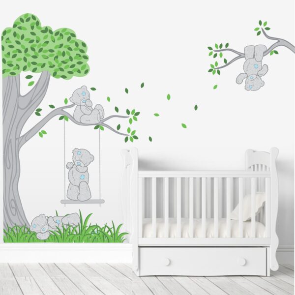 Gorgeous Teddies & Tree